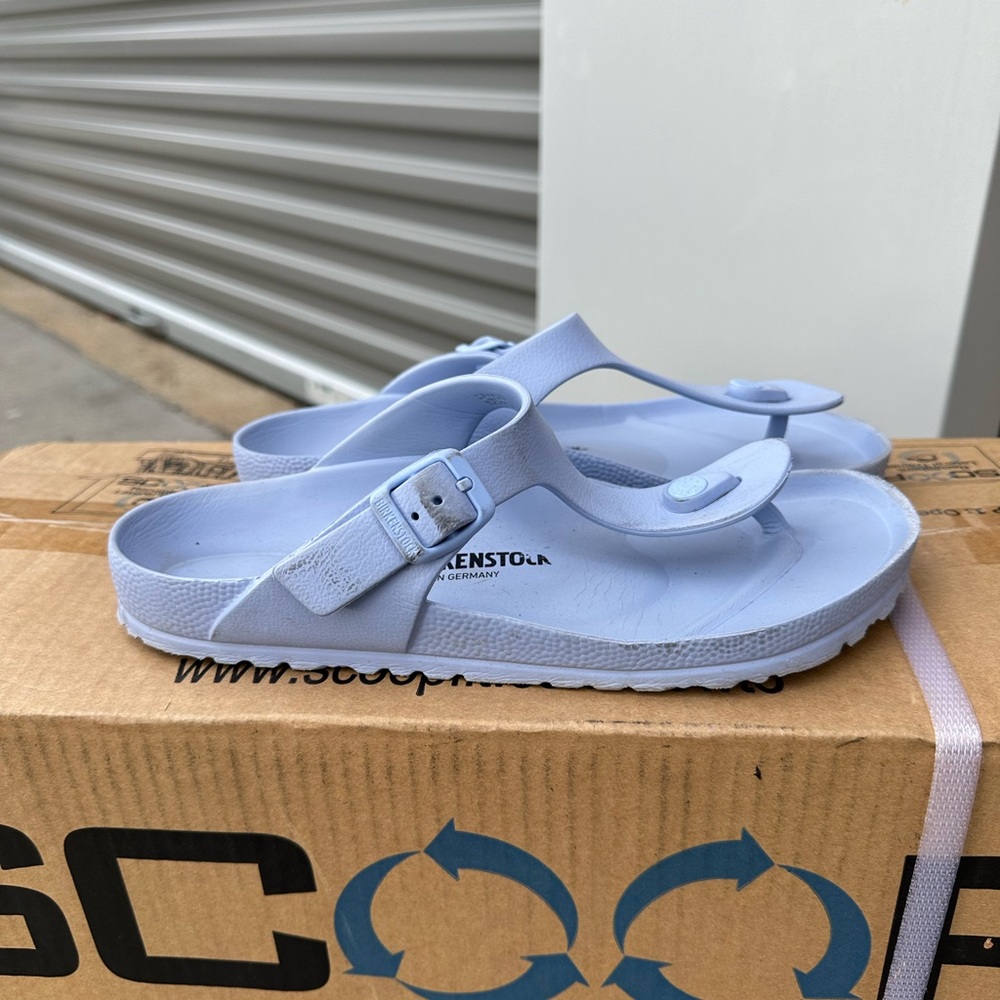 Birkenstock Thong Sandal - Gizeh EVA blue size 8